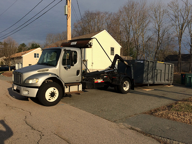 Roll off dumpsters in Pembroke MA | Rent This Dumpster